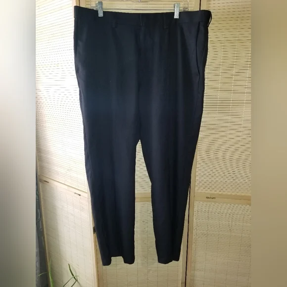 Mens Haggar Premium Comfort Straight-fit Flat-front dress pants - Picture 4 of 9